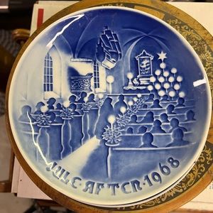 Set of SIX Royal Copenhagen Porcelain B & G Denmark Blue Christmas Plates - EUC